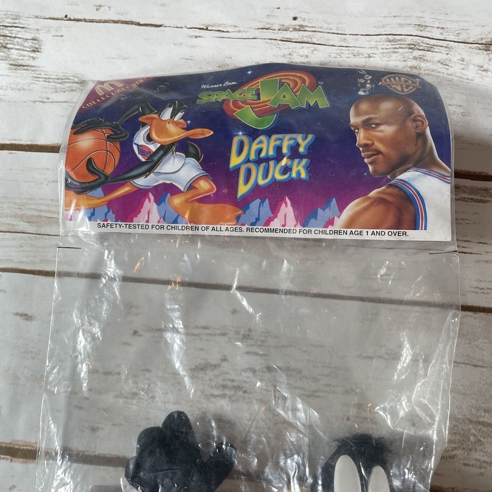 Vintage 1996 Space Jam McDonald's Happy Meal Plush Toys Daffy Duck & Taz Sealed - Picture 6 of 8
